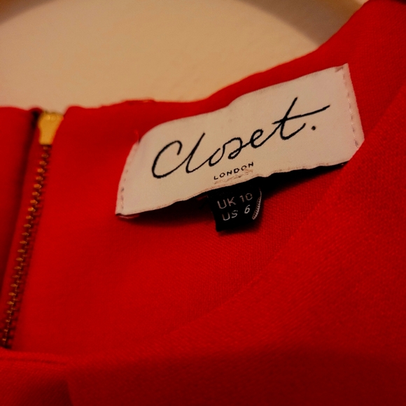 Closet London Pleated Red Dress - Picture 3 of 3